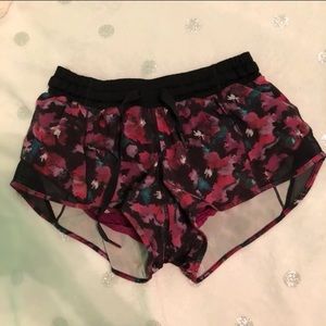 Lululemon Hotty Hot Shorts